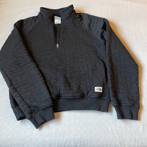 The North Face pullover 1/4 zip sweatshirt - Picture 2 of 8